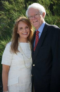 Carolyn-and-Peter-Lynch@2x
